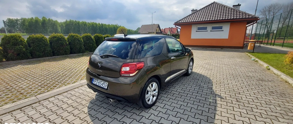 Citroen DS3 cena 25900 przebieg: 121000, rok produkcji 2012 z Świętochłowice małe 301